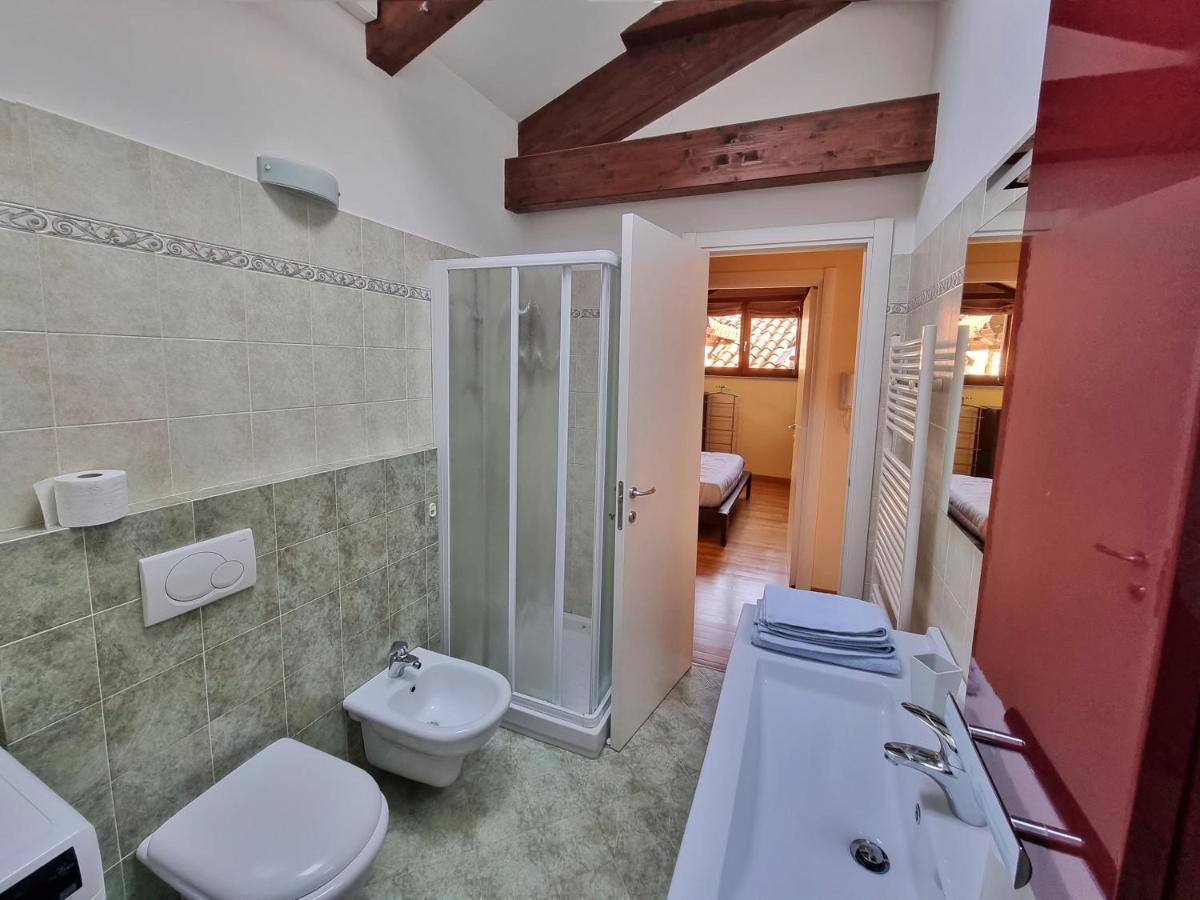 Saluzzo Historic Center Apartment Exterior foto